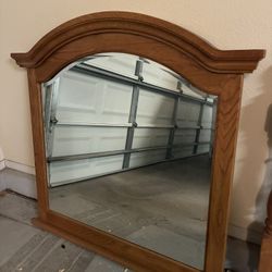 FREE! Headboard footboard mirror 
