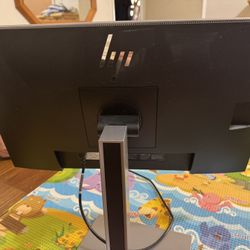 HP Monitor - 23” 