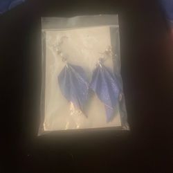 Beautiful, Unique Hanging Earrings 