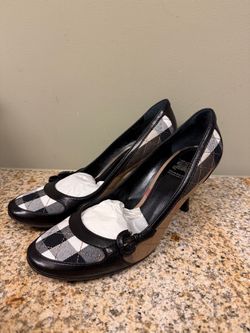 Burberry Nova Check Heeled Pumps