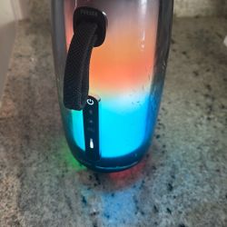 JBL Pulse 4 Waterproof LED 