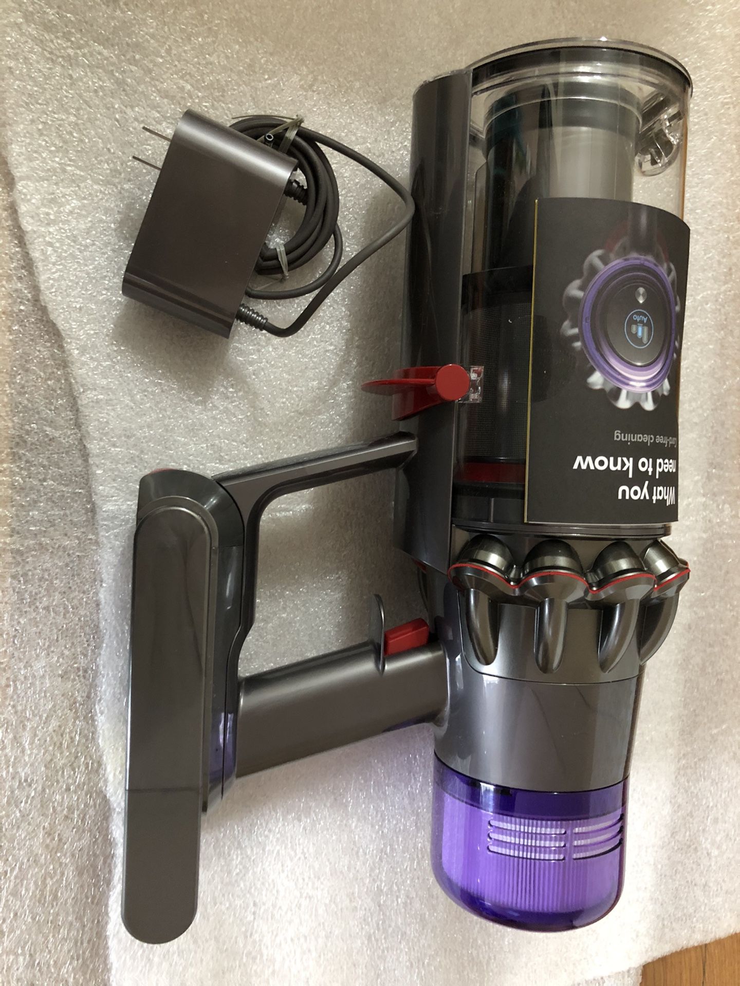 Dyson V11 Torque Drive Cordless Vacuum And Charger  Item is in working perfect. This is the newer model of v11 to