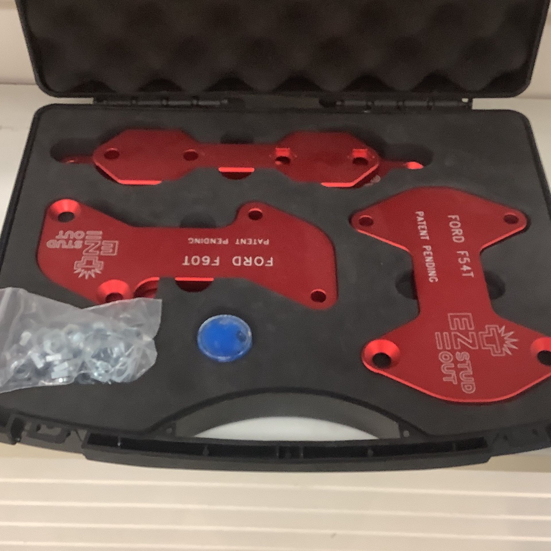 Ford EZ Stud Out Kit
