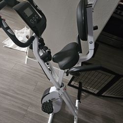 Foldable exercise bike