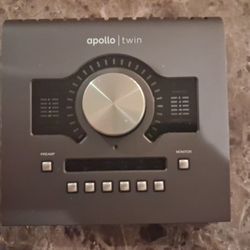 Apollo Twin