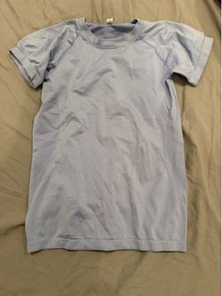 Women’s Blue Seamless Performance Top - Size M