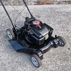 Gas Push  Lawn Mower With New Blade Works Good $140 Firm