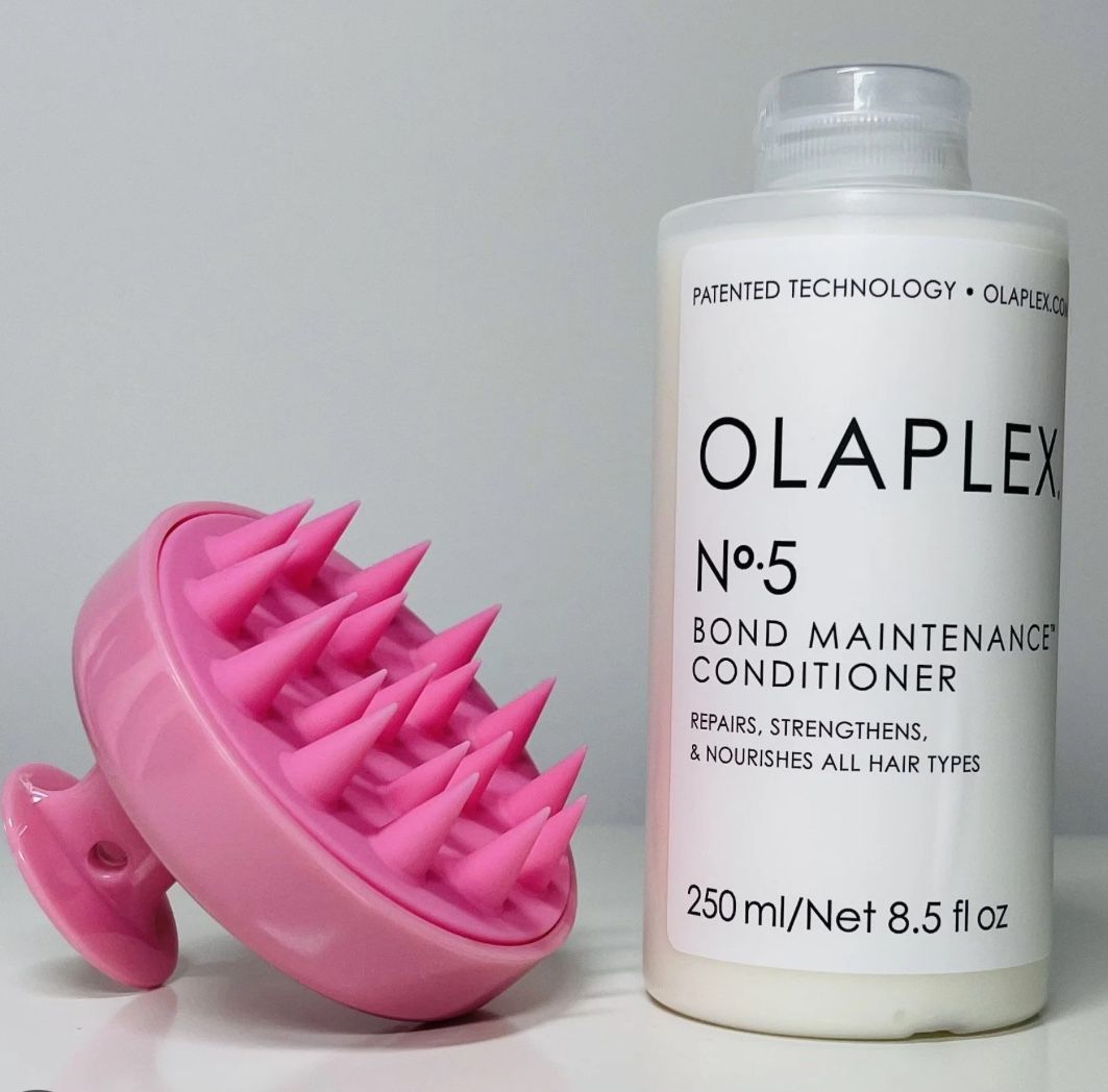 Olaplex No.4 And No.5 Shampoo And Conditioner Set