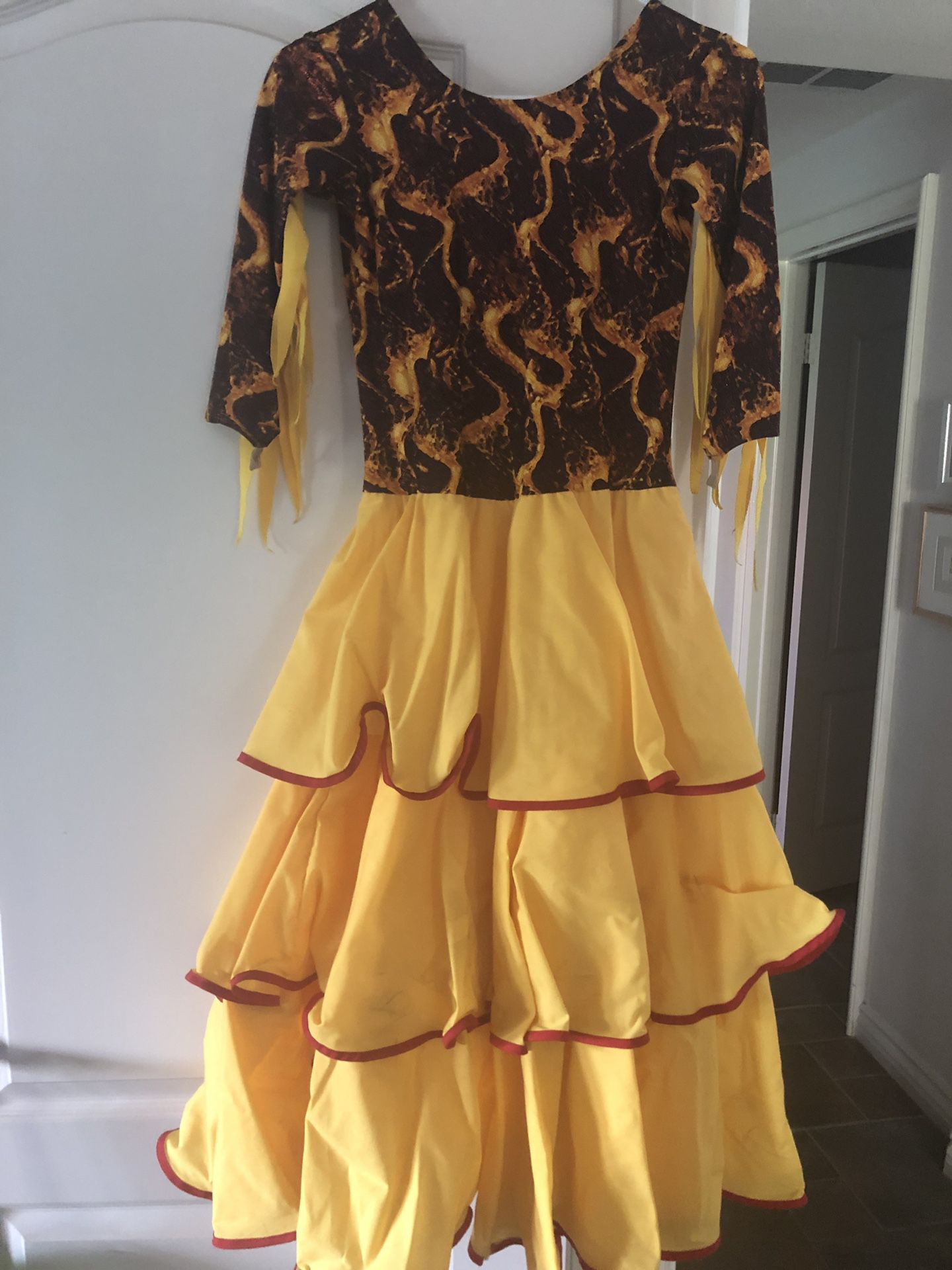 Halloween costume - flamenco - $8. size 5-8 girls