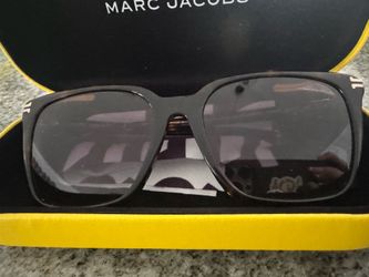 Marc Jacobs sunglasses
