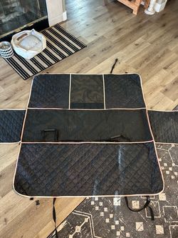 Dog Car Seat Cover Back Seat Protector( needs some strap repair)