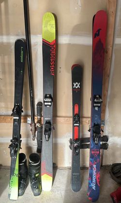 Snow Skis