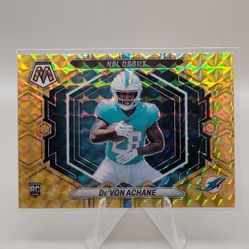 2023 Panini Mosaic Devon Achane Yellow Refractor RC