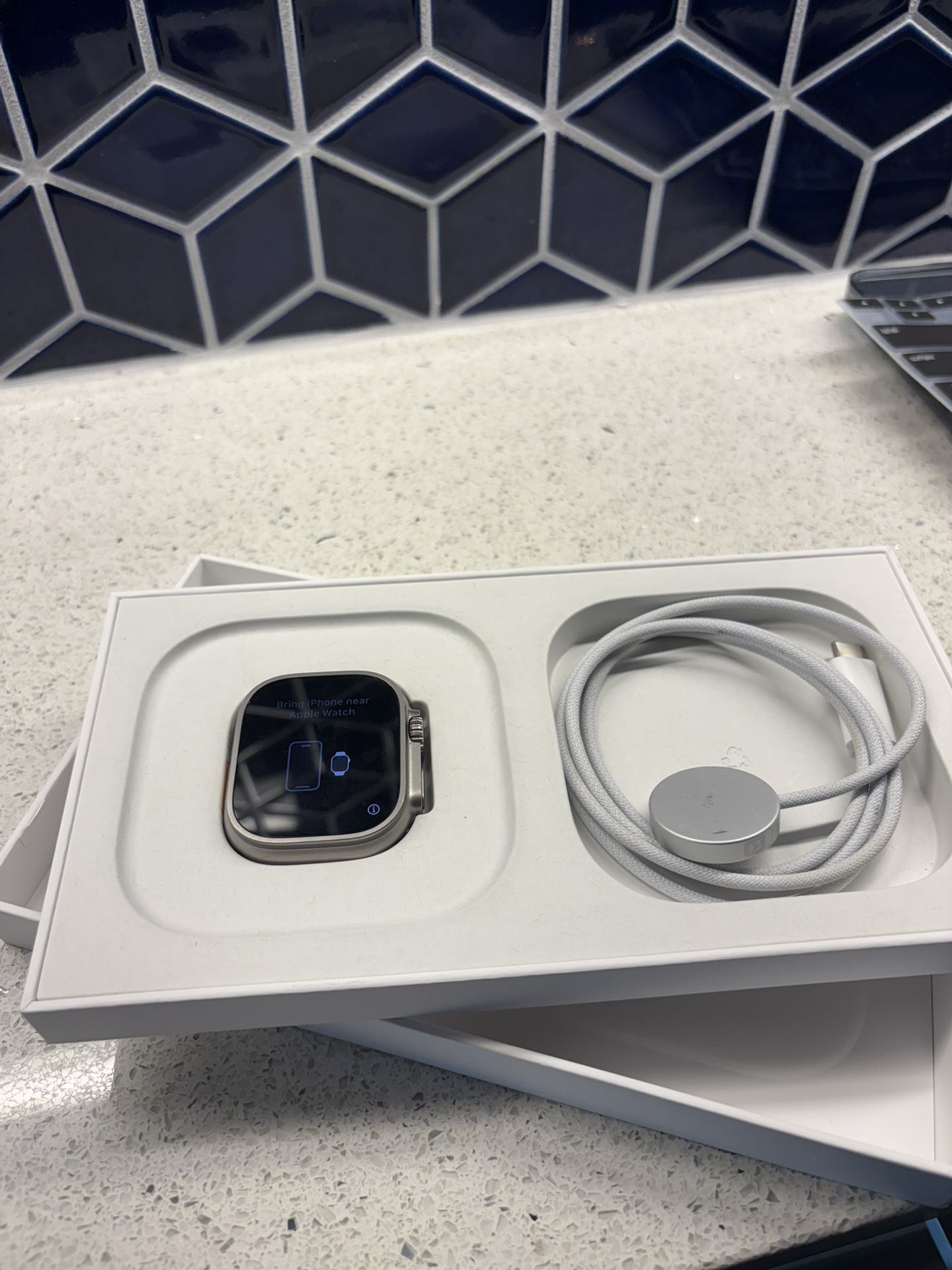 Apple Watch Ultra 49mm GPS+Cellular