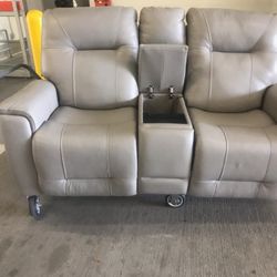 Furniture For Sale EVERYTHING MUST GO!!!!