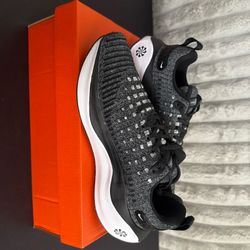 Nike Reactx Infinity Run 4 ( Size 6.5 Men (2), 9.5 Men)