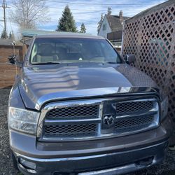2010 Dodge Ram 1500  Laramie Crew Cab 4X4