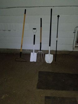 Yard tools cheap