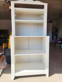 White Wood Bookcase with Hutch