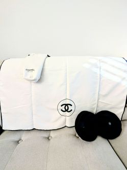 CHANE L travel set