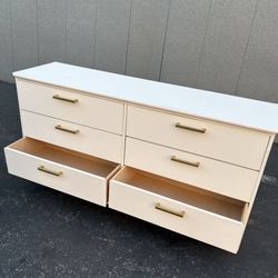 NEW WHITE DRESSER W/ GOLD KNOBS FOR SALE💫
