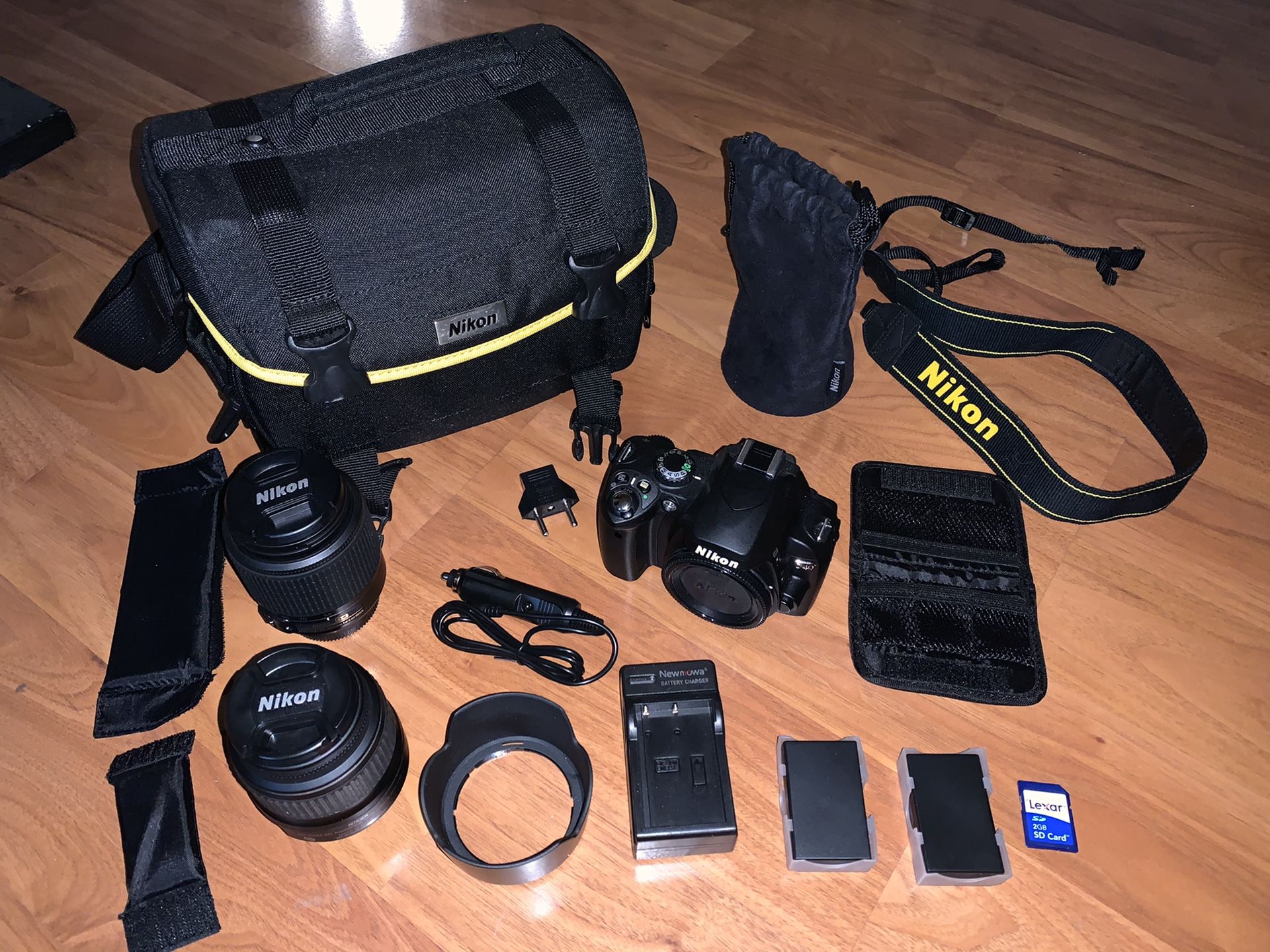 Nikon D40 DSLR camera kit