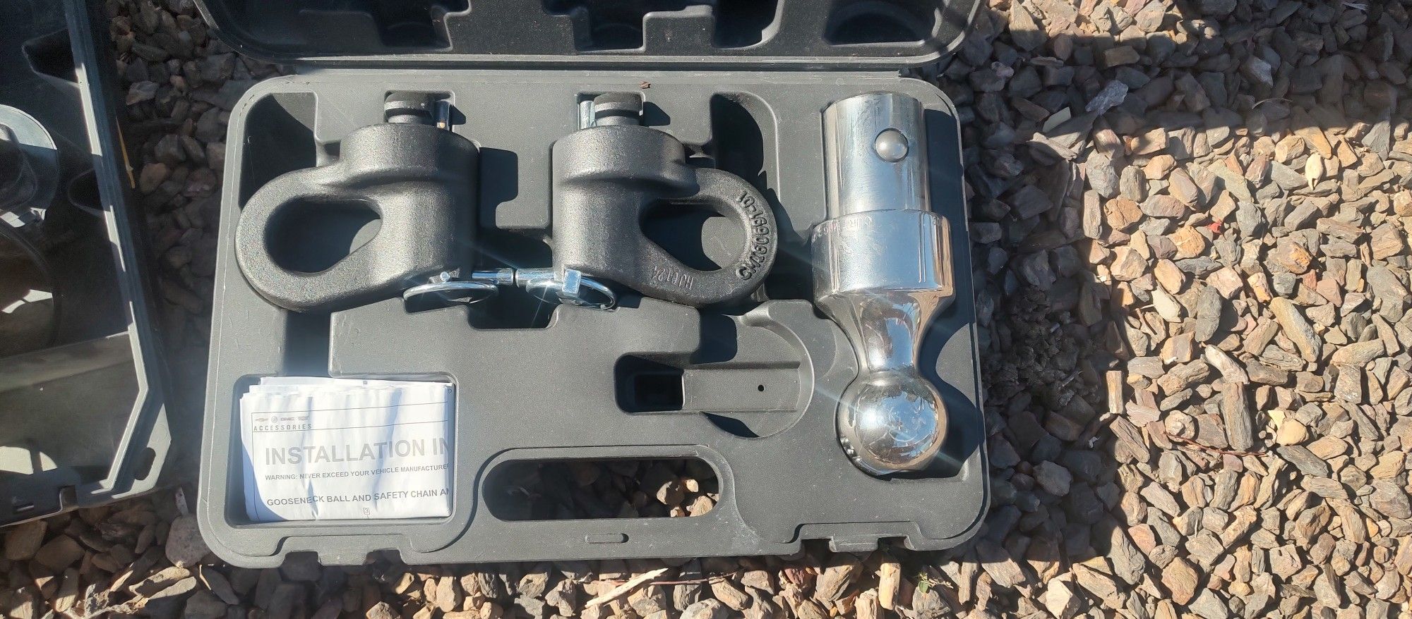 Gooseneck Ball And Chain Hooks