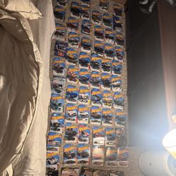 56 Hot wheels One Treasure Hunt