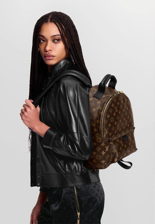 Medium Backpack For Women's