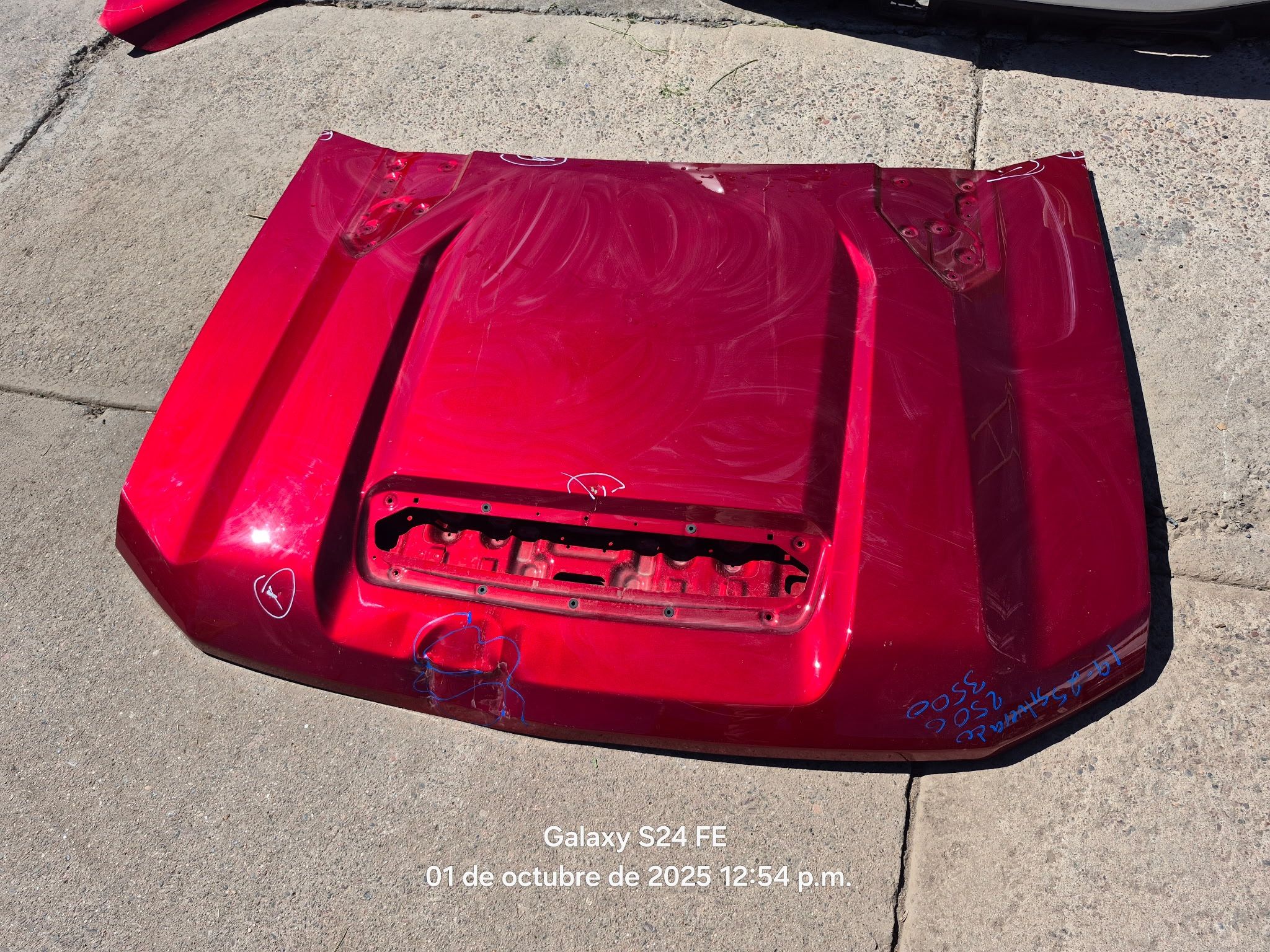 Chevy Silverado 2500 Hood Oem