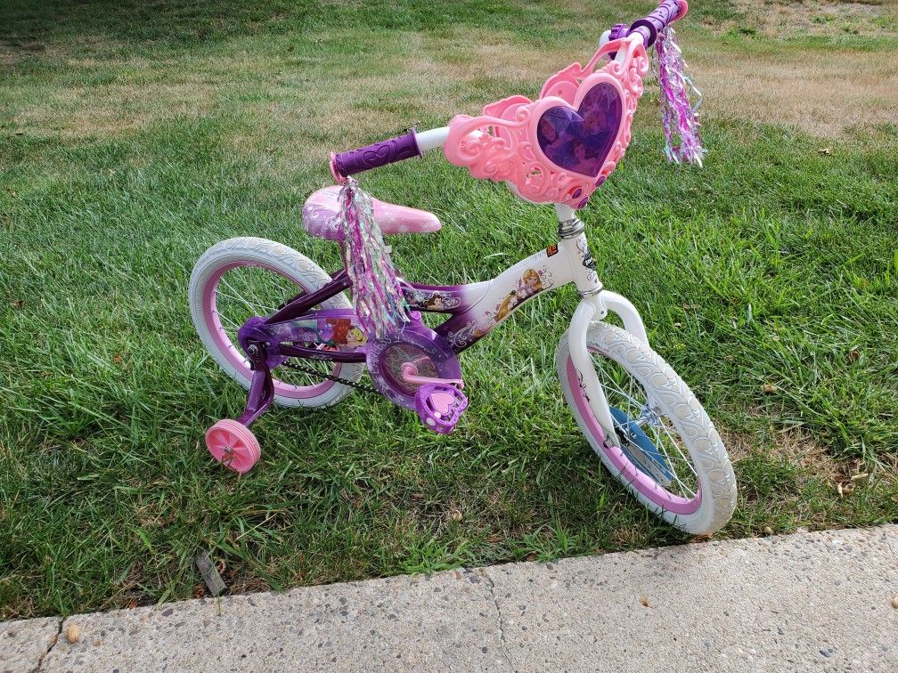 Disney Princess 16" Girls' Pink Bike with Heart Basket, by Huffy