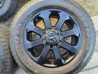 Wheels In Tires 18" 8 lug dodge ram 8x6,5 utility Truck 8x6,5
