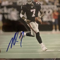 Atlanta Falcons Michael Vick Photo