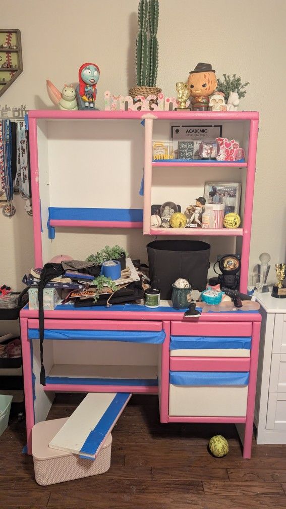 Wood desk