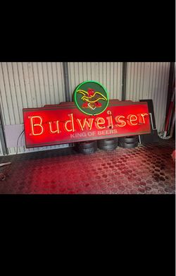 Budweiser King of Beers Neon Sign