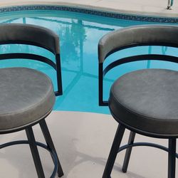 Bar Stools 