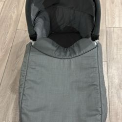 Graco Premier Modes Nest Carry Cot / Pram Bassinet