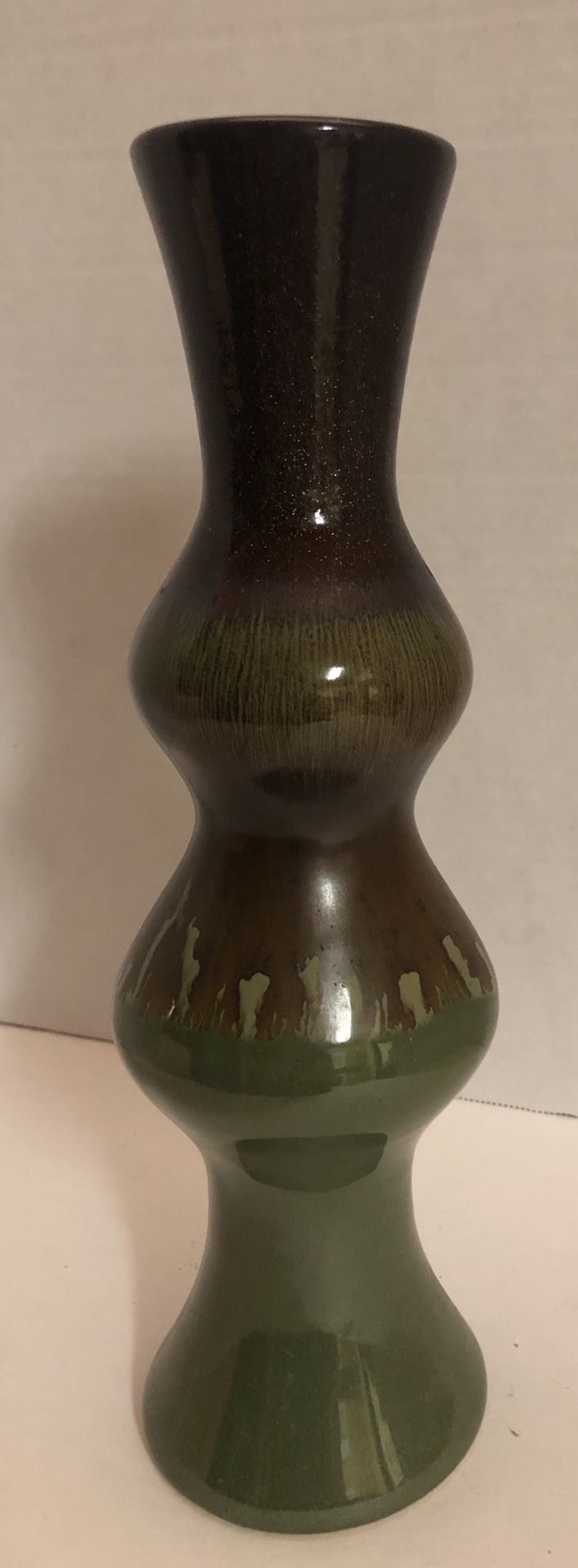 🙋‍♀️ #149 Green and Brown Vase