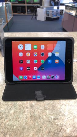 iPad mini 5th Gen WiFi only 256GB with UAG case (70444138)