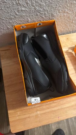 Slip Resistant Shoes