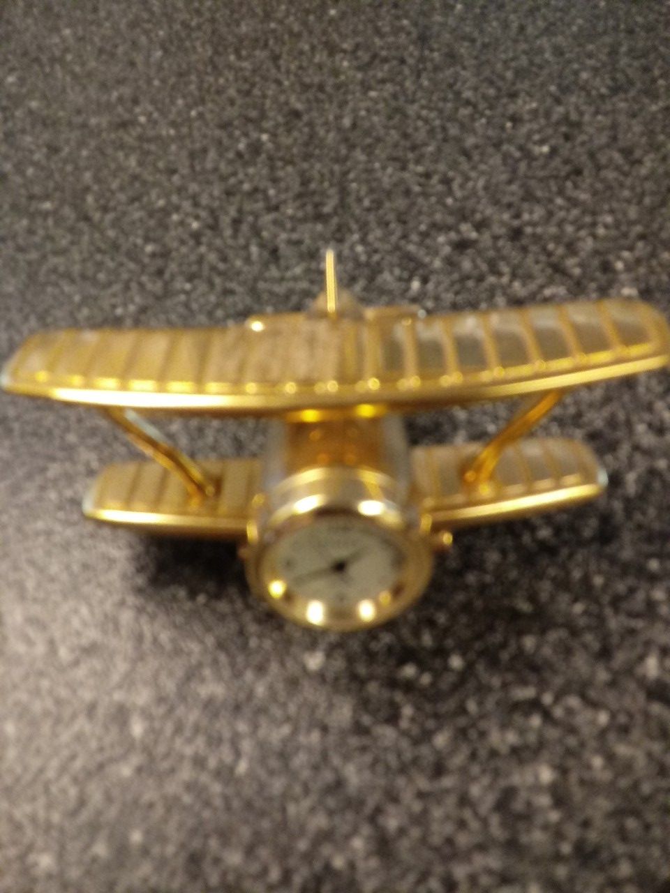 TIMEX BI PLANE CLOCK 4 INCHES WIDE