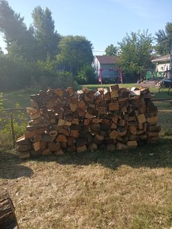 Firewood Hickory, Red Oak, White Oak 4'x8' Rik $90 Pick Up Price