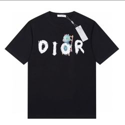 T-shirt / Dior 