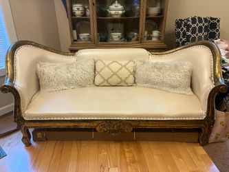 White sofa + pillows