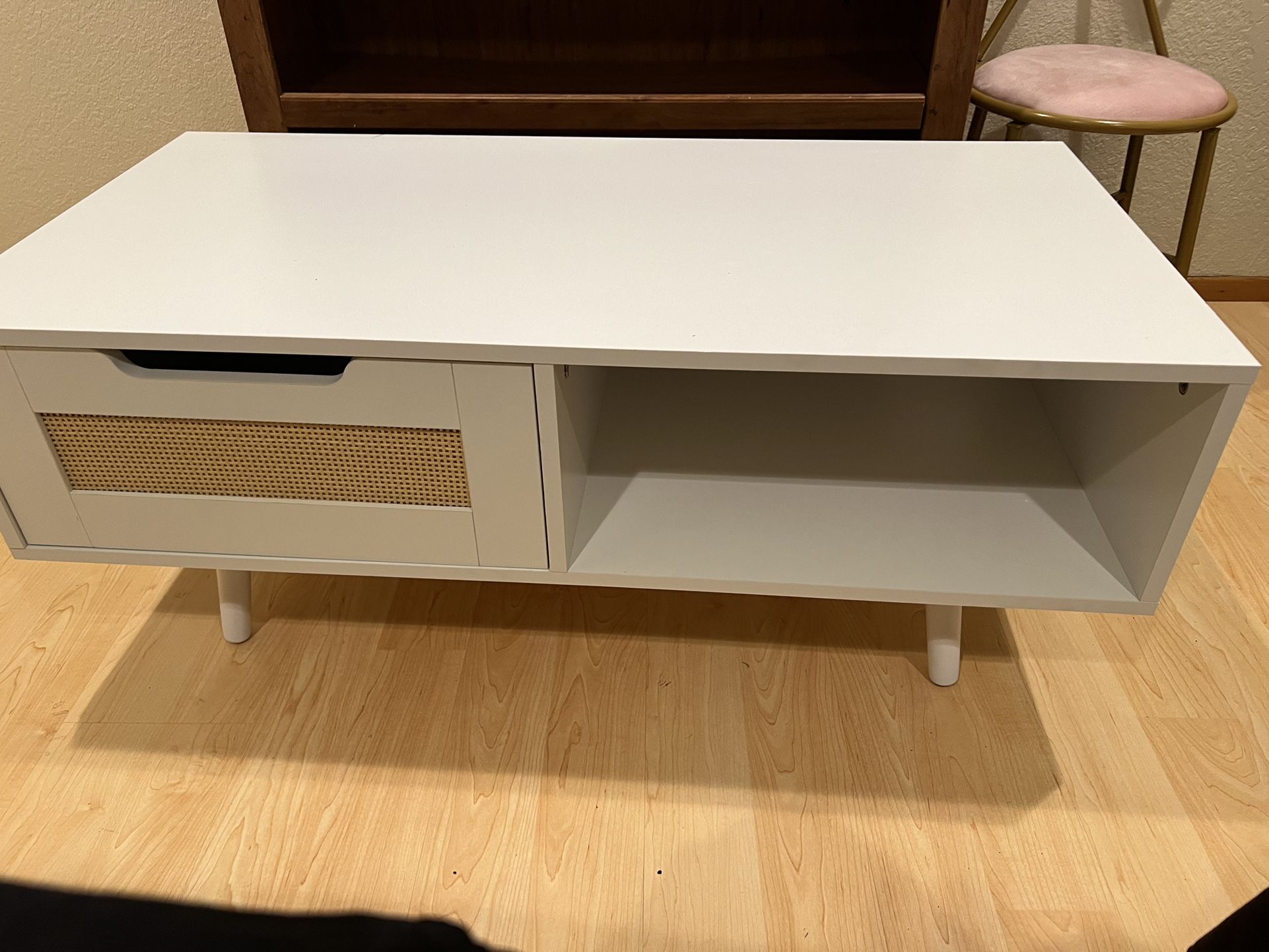 High Quality Ratan Storage/ Tv Console 