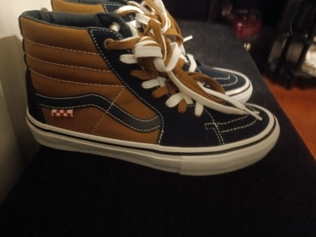 Size 8 Vans