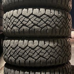 265 65 17 Goodyear 