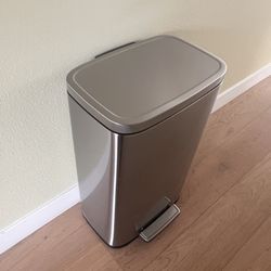 Large Stainless Steel Trash Can - 13-Gallon