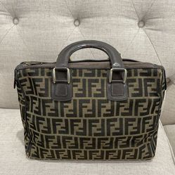 Handbag Vintage Fendi Preloved