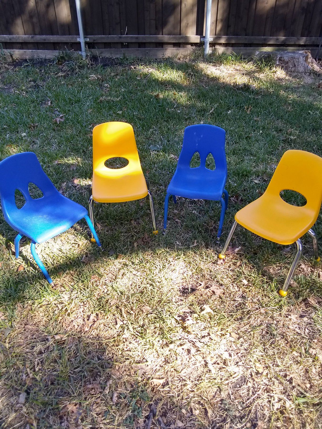 Lil Kids Chairs
